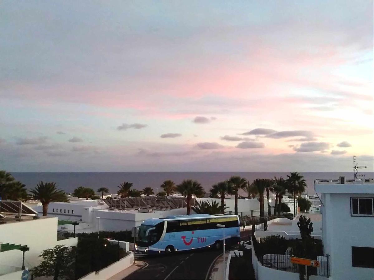 Lovely Apartment Mira With Pool Puerto del Carmen  Exteriör bild