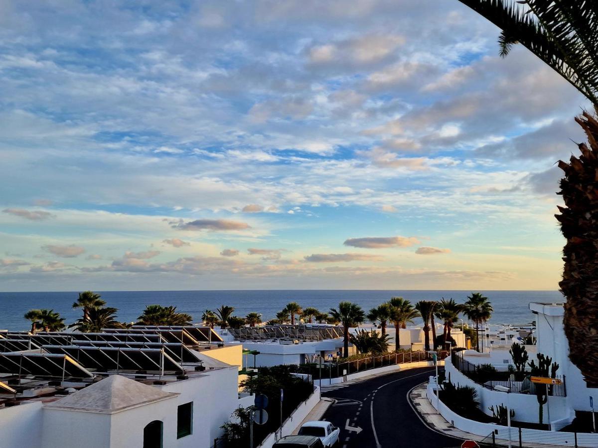 Lovely Apartment Mira With Pool Puerto del Carmen  Exteriör bild