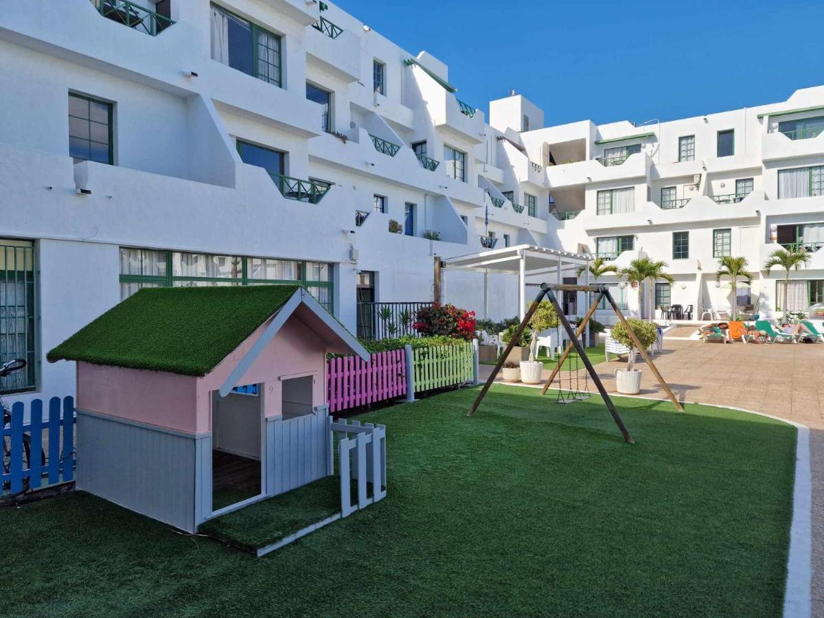 Lovely Apartment Mira With Pool Puerto del Carmen  Exteriör bild