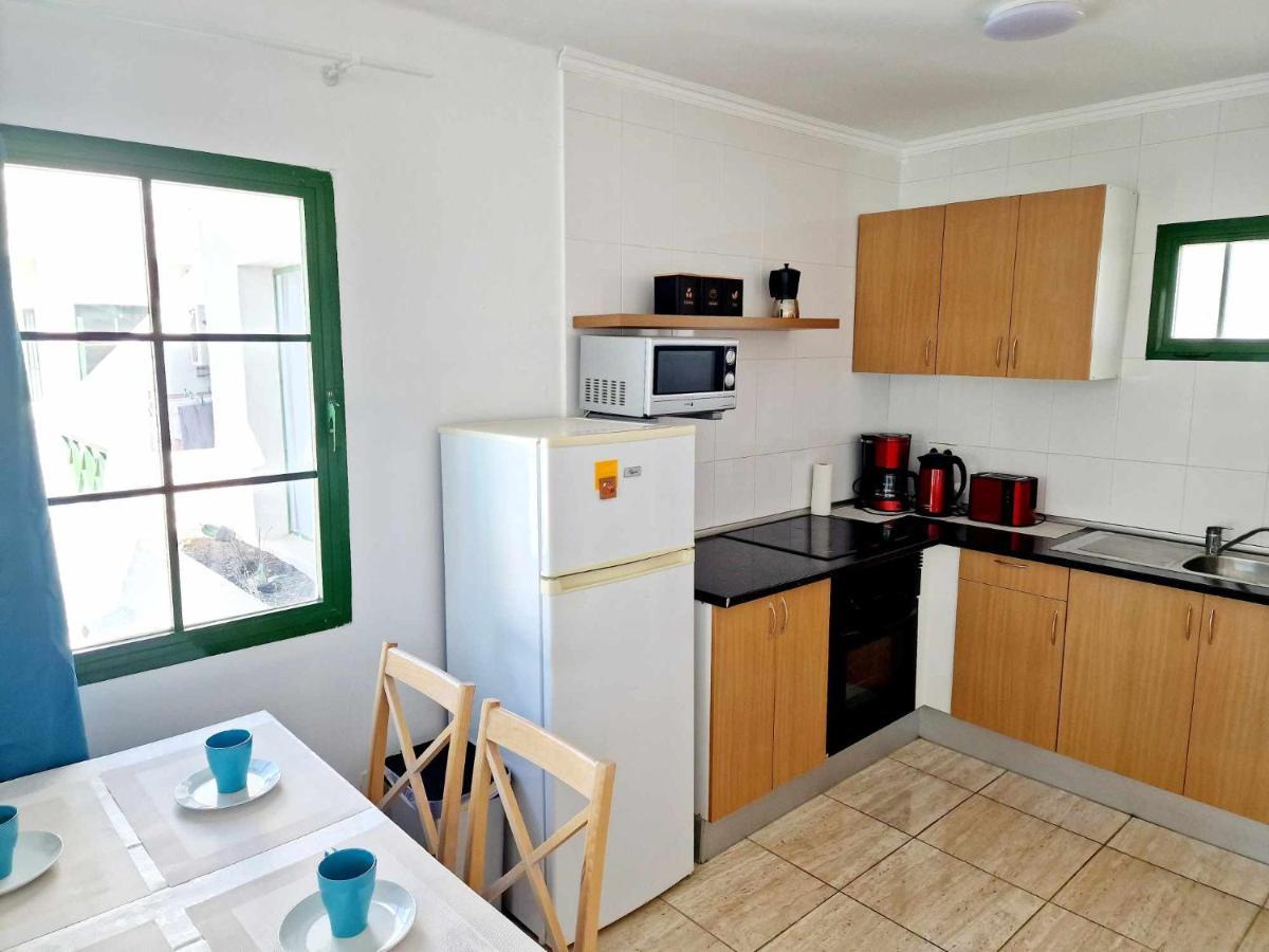 Lovely Apartment Mira With Pool Puerto del Carmen  Exteriör bild